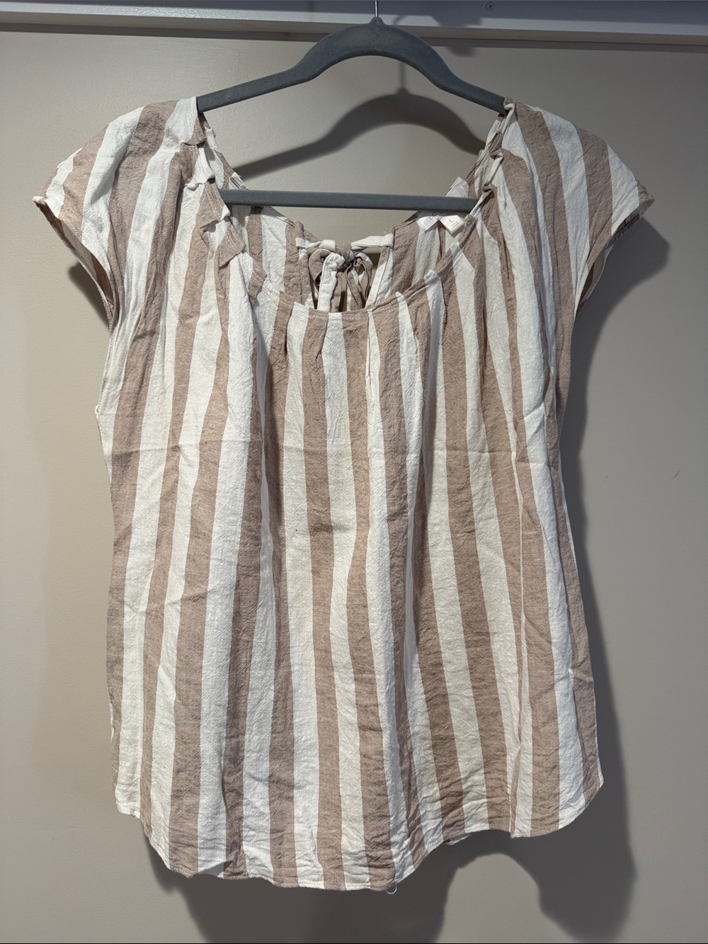Women's Short Sleeve Striped Linen Blend Top - Cream & Brown